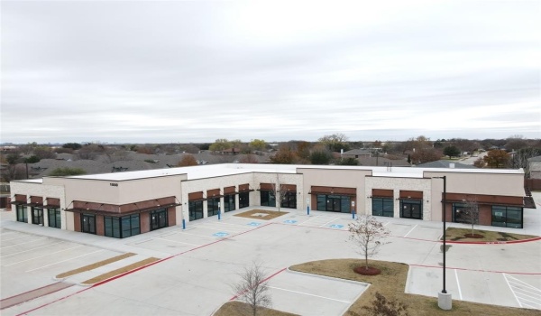1000 W Eldorado Parkway #300, Little Elm, TX 75068, ,Commercial Sale,For Sale,1000 W Eldorado Parkway,20661306
