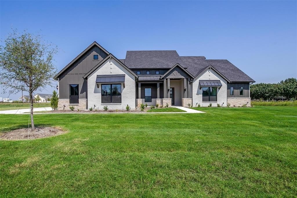 1761 Blackfoot Parkway, Waxahachie, TX 75165, 4 Bedrooms Bedrooms, ,3 BathroomsBathrooms,Residential,For Sale,1761 Blackfoot Parkway,20549984