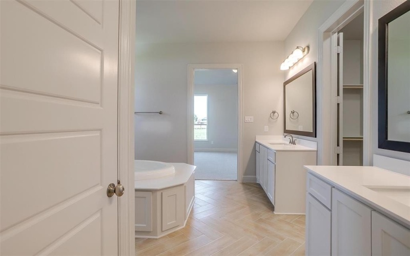 1761 Blackfoot Parkway, Waxahachie, TX 75165, 4 Bedrooms Bedrooms, ,3 BathroomsBathrooms,Residential,For Sale,1761 Blackfoot Parkway,20549984