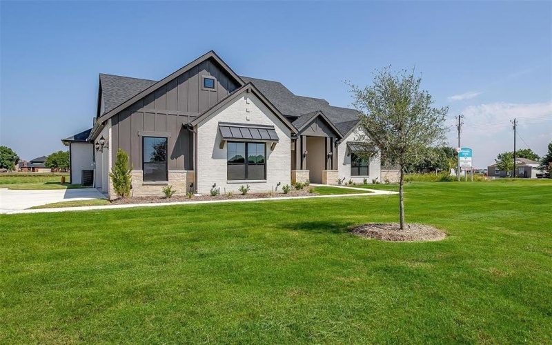 1761 Blackfoot Parkway, Waxahachie, TX 75165, 4 Bedrooms Bedrooms, ,3 BathroomsBathrooms,Residential,For Sale,1761 Blackfoot Parkway,20549984