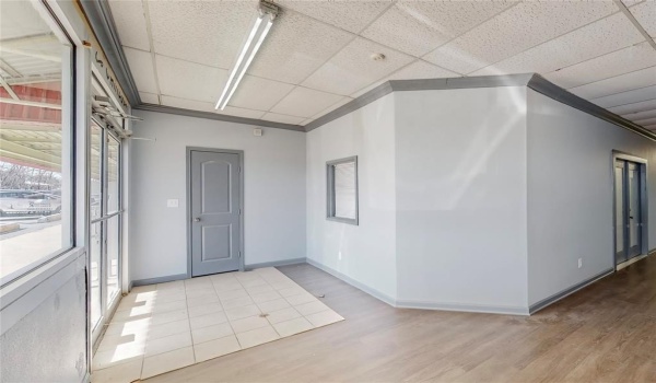 8120 White Settlement Road #1-30, White Settlement, TX 76108, ,Other,For Sale,8120 White Settlement Road,20550833