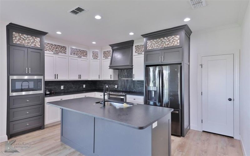 310 Long Ranger Road, Abilene, TX 79602, 4 Bedrooms Bedrooms, ,2 BathroomsBathrooms,Residential,For Sale,310 Long Ranger Road,20561965