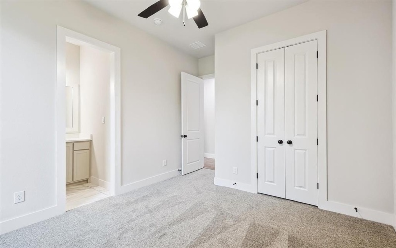 3621 Cherrybark Lane, Midlothian, TX 76065, 4 Habitaciones Habitaciones , ,3 BañosBaños,Residential,En Venta,3621 Cherrybark Lane,20562827