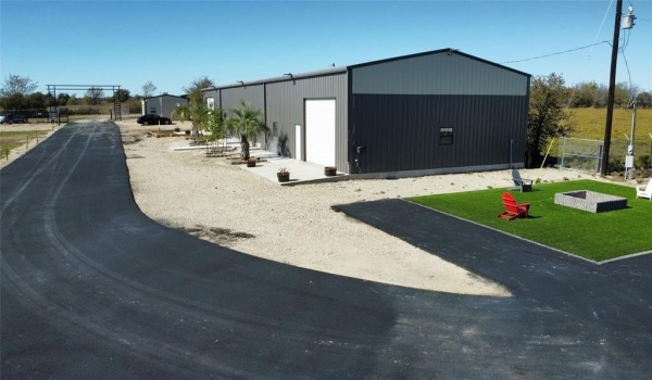 121 Pistol Road, Weatherford, TX 76085, ,Commercial Sale,En Venta,121 Pistol Road,20564366