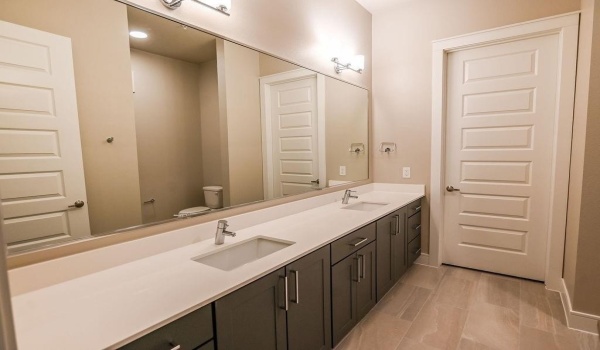 1000 Cannon Parkway #4303, Roanoke, TX 76262, 1 Bedroom Bedrooms, ,1 BathroomBathrooms,Residential Lease,For Rent,1000 Cannon Parkway,20627360