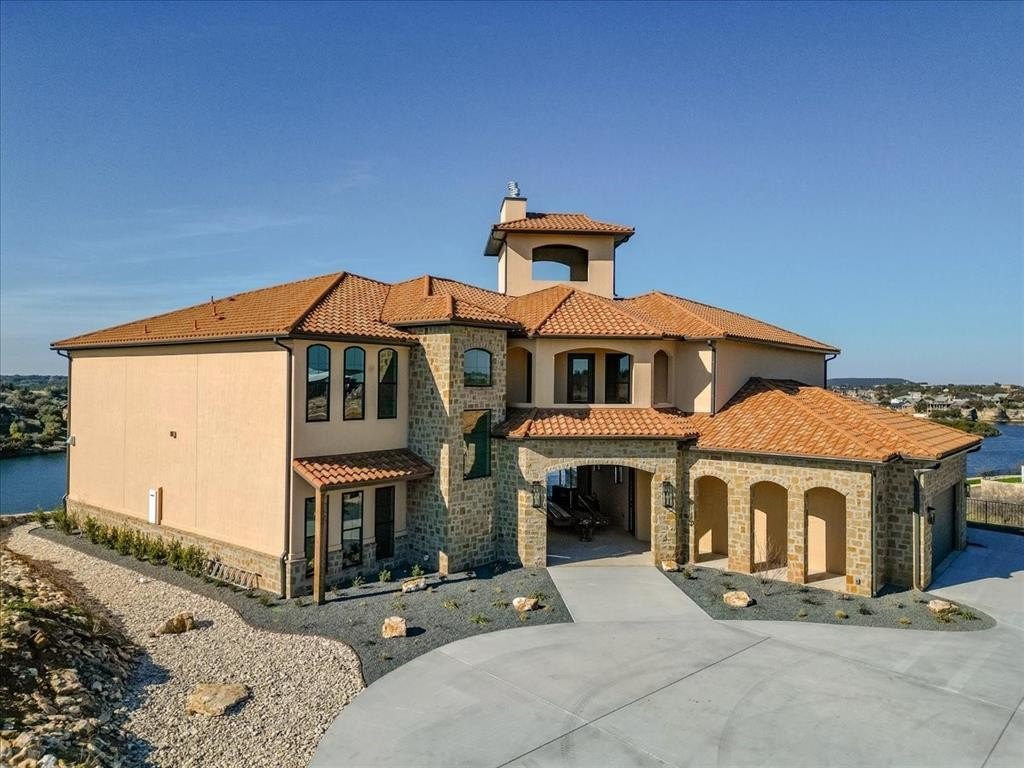7085 W Hells Gate Drive, Strawn, TX 76475, 5 Bedrooms Bedrooms, ,6 BathroomsBathrooms,Residential,For Sale,7085 W Hells Gate Drive,20627376