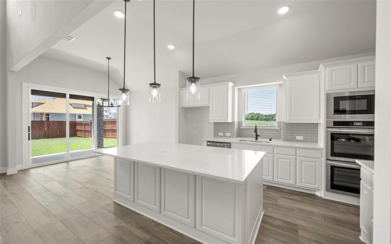 1605 Whisperwood Way, Midlothian, TX 76065, 5 Bedrooms Bedrooms, ,5 BathroomsBathrooms,Residential,For Sale,1605 Whisperwood Way,20629455