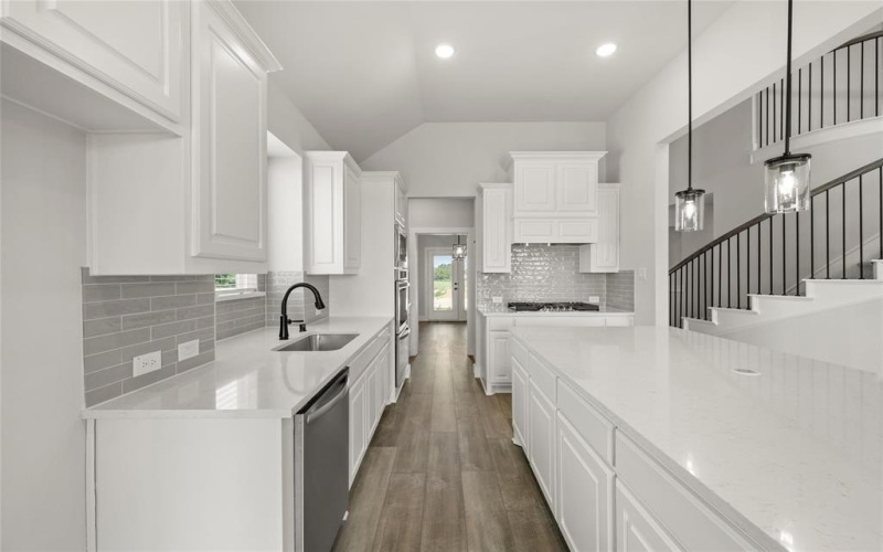 1605 Whisperwood Way, Midlothian, TX 76065, 5 Bedrooms Bedrooms, ,5 BathroomsBathrooms,Residential,For Sale,1605 Whisperwood Way,20629455