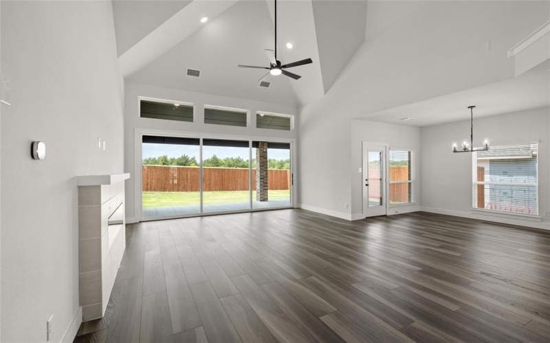 1833 River Hills Court, Midlothian, TX 76065, 5 Habitaciones Habitaciones , ,5 BañosBaños,Residential,En Venta,1833 River Hills Court,20629475