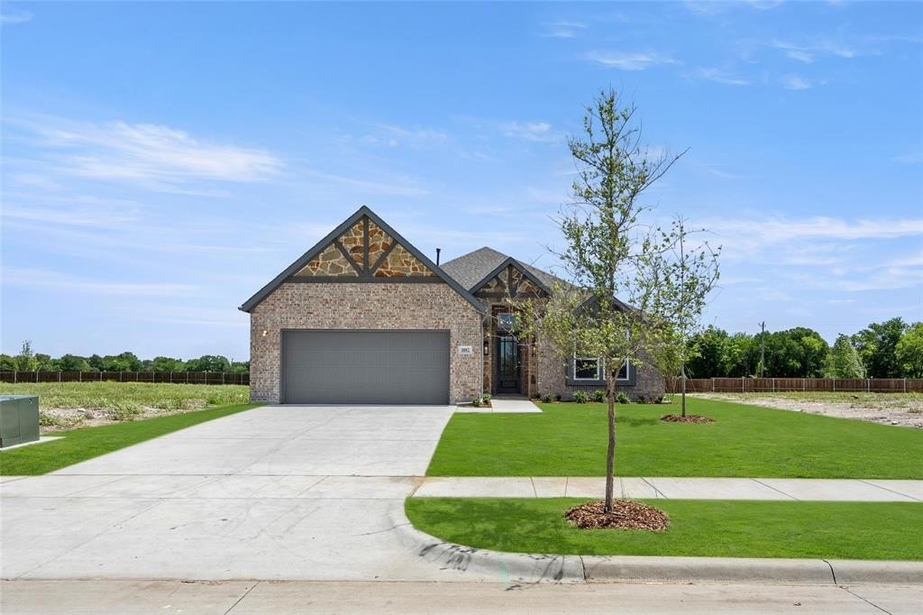 1882 Silver Birch Road, Waxahachie, TX 75165, 4 Bedrooms Bedrooms, ,3 BathroomsBathrooms,Residential,For Sale,1882 Silver Birch Road,20572225