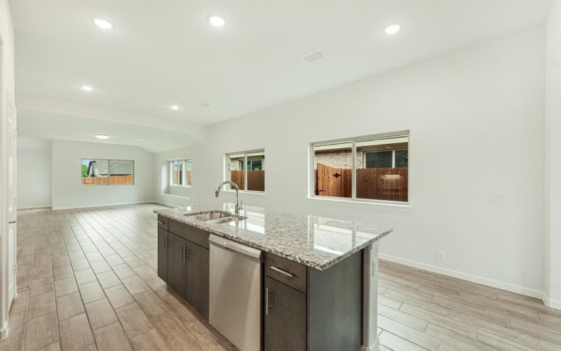 4513 Ridgehurst Lane, Fort Worth, TX 76036, 4 Bedrooms Bedrooms, ,3 BathroomsBathrooms,Residential,For Sale,4513 Ridgehurst Lane,20632533