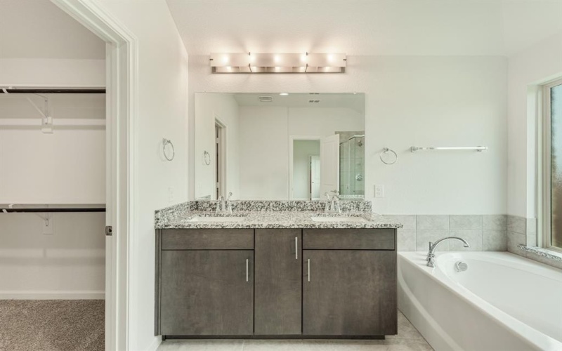 4513 Ridgehurst Lane, Fort Worth, TX 76036, 4 Bedrooms Bedrooms, ,3 BathroomsBathrooms,Residential,For Sale,4513 Ridgehurst Lane,20632533