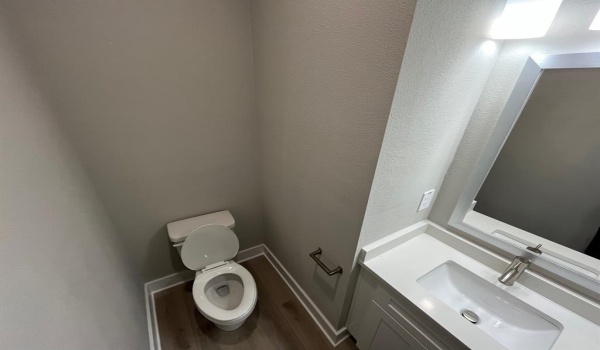 525 W Collins Street, Stephenville, TX 76401, 4 Bedrooms Bedrooms, ,5 BathroomsBathrooms,Residential Lease,For Rent,525 W Collins Street,20576411