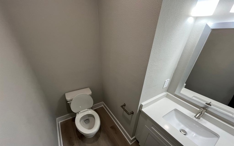 525 W Collins Street, Stephenville, TX 76401, 4 Bedrooms Bedrooms, ,5 BathroomsBathrooms,Residential Lease,For Rent,525 W Collins Street,20576411