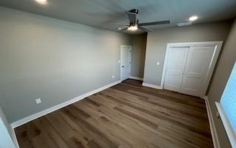 525 W Collins Street, Stephenville, TX 76401, 4 Bedrooms Bedrooms, ,5 BathroomsBathrooms,Residential Lease,For Rent,525 W Collins Street,20576411