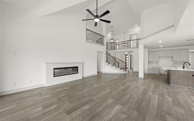212 Tradd Street, Glenn Heights, TX 75154, 5 Habitaciones Habitaciones , ,5 BañosBaños,Residential,En Venta,212 Tradd Street,20634313