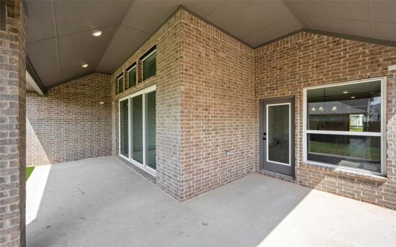 212 Tradd Street, Glenn Heights, TX 75154, 5 Habitaciones Habitaciones , ,5 BañosBaños,Residential,En Venta,212 Tradd Street,20634313