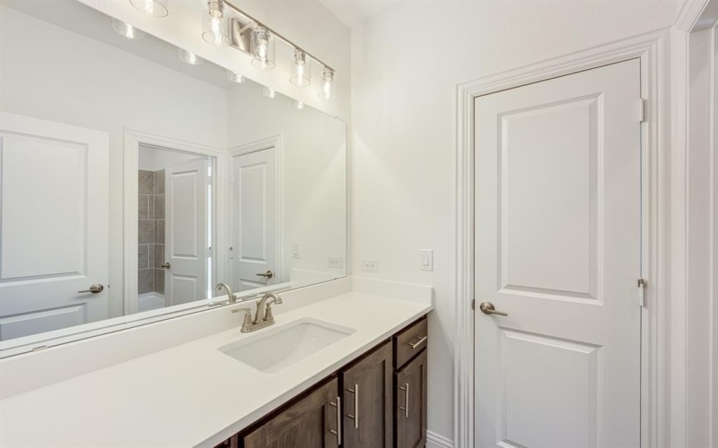 2413 Amelia Lane, Mansfield, TX 76063, 5 Habitaciones Habitaciones , ,5 BañosBaños,Residential,En Venta,2413 Amelia Lane,20634564