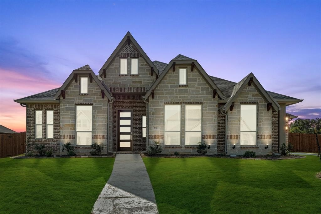 2503 Rileigh Lane, Mansfield, TX 76063, 3 Bedrooms Bedrooms, ,2 BathroomsBathrooms,Residential,For Sale,2503 Rileigh Lane,20634634