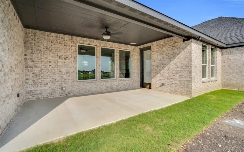 2241 Pitchfork Ranch Road, Waxahachie, TX 75165, 4 Bedrooms Bedrooms, ,2 BathroomsBathrooms,Residential,For Sale,2241 Pitchfork Ranch Road,20577520