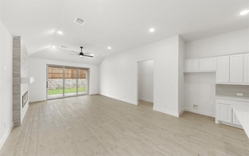 700 Valley Pines Drive, Anna, TX 75409, 3 Habitaciones Habitaciones , ,2 BañosBaños,Residential,En Venta,700 Valley Pines Drive,20577880
