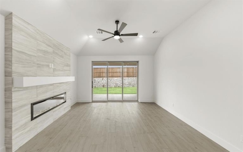 700 Valley Pines Drive, Anna, TX 75409, 3 Habitaciones Habitaciones , ,2 BañosBaños,Residential,En Venta,700 Valley Pines Drive,20577880