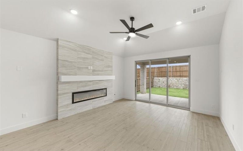 700 Valley Pines Drive, Anna, TX 75409, 3 Habitaciones Habitaciones , ,2 BañosBaños,Residential,En Venta,700 Valley Pines Drive,20577880