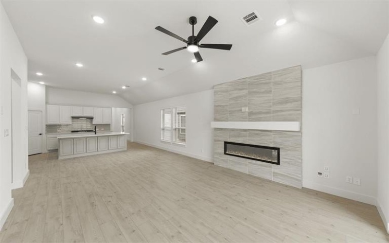 700 Valley Pines Drive, Anna, TX 75409, 3 Habitaciones Habitaciones , ,2 BañosBaños,Residential,En Venta,700 Valley Pines Drive,20577880