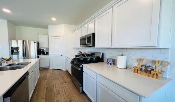 517 Chip St Street, Little Elm, TX 75068, 3 Bedrooms Bedrooms, ,2 BathroomsBathrooms,Residential Lease,For Rent,517 Chip St Street,20578026