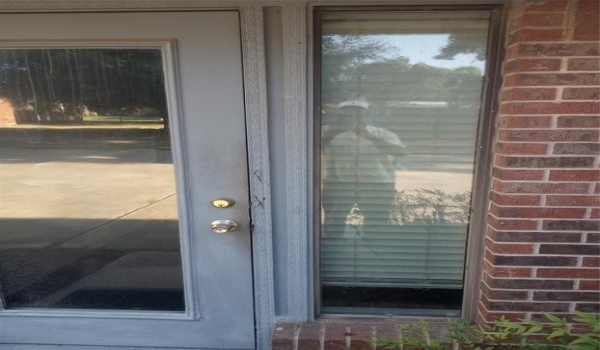 2900 W Park Row Drive #C & E, Pantego, TX 76013, ,Other,For Sale,2900 W Park Row Drive,20636761