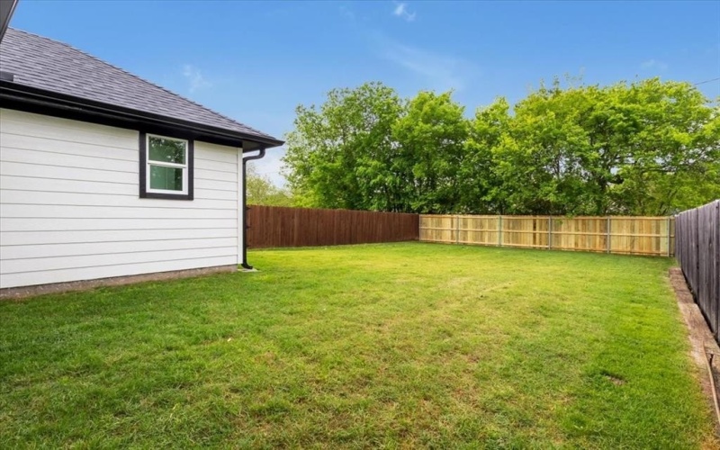 508 N Elliott Street, Sherman, TX 75090, 3 Bedrooms Bedrooms, ,2 BathroomsBathrooms,Residential,For Sale,508 N Elliott Street,20583993