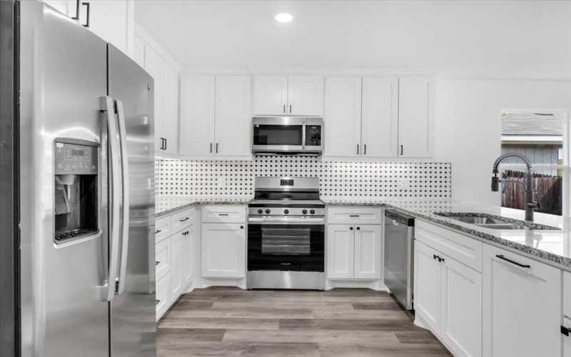 508 N Elliott Street, Sherman, TX 75090, 3 Bedrooms Bedrooms, ,2 BathroomsBathrooms,Residential,For Sale,508 N Elliott Street,20583993