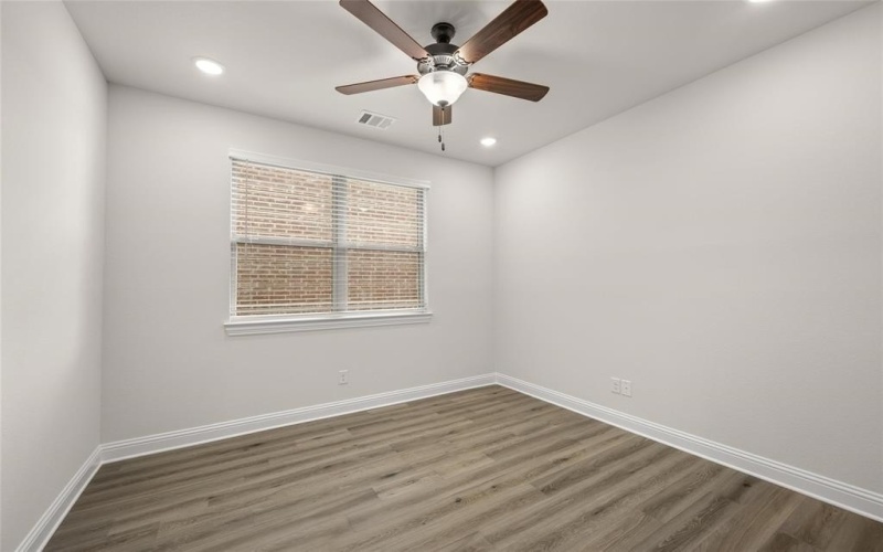 16904 Eastern Red Boulevard, Fort Worth, TX 76247, 3 Bedrooms Bedrooms, ,2 BathroomsBathrooms,Residential,For Sale,16904 Eastern Red Boulevard,20581867
