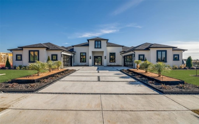 312 Longview Place, Heath, TX 75032, 4 Bedrooms Bedrooms, ,6 BathroomsBathrooms,Residential,For Sale,312 Longview Place,20636972