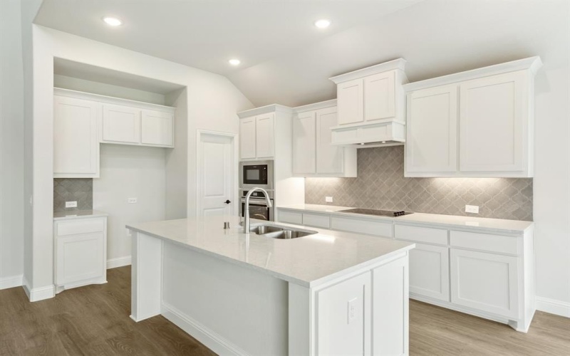 1017 Summer Grove Drive, Midlothian, TX 76065, 4 Habitaciones Habitaciones , ,3 BañosBaños,Residential,En Venta,1017 Summer Grove Drive,20636978