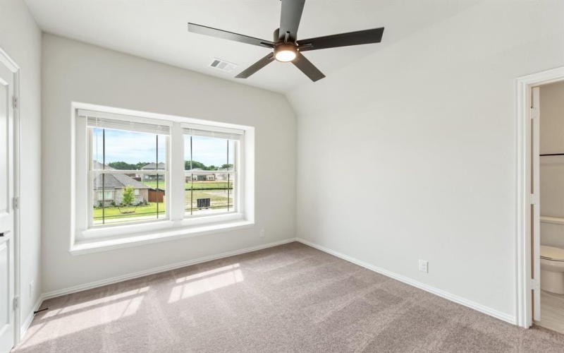 1017 Summer Grove Drive, Midlothian, TX 76065, 4 Habitaciones Habitaciones , ,3 BañosBaños,Residential,En Venta,1017 Summer Grove Drive,20636978