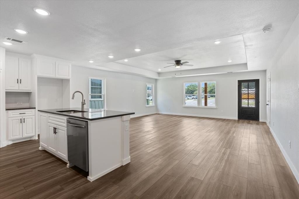 801 S Walnut Street, Sherman, TX 75090, 3 Bedrooms Bedrooms, ,2 BathroomsBathrooms,Residential,For Sale,801 S Walnut Street,20583163