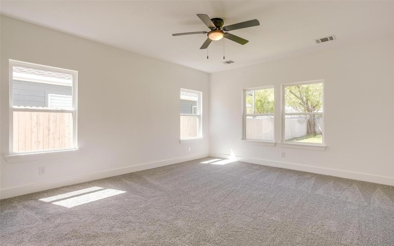 813 Stamps Avenue, Fort Worth, TX 76114, 4 Bedrooms Bedrooms, ,3 BathroomsBathrooms,Residential Lease,For Rent,813 Stamps Avenue,20583712