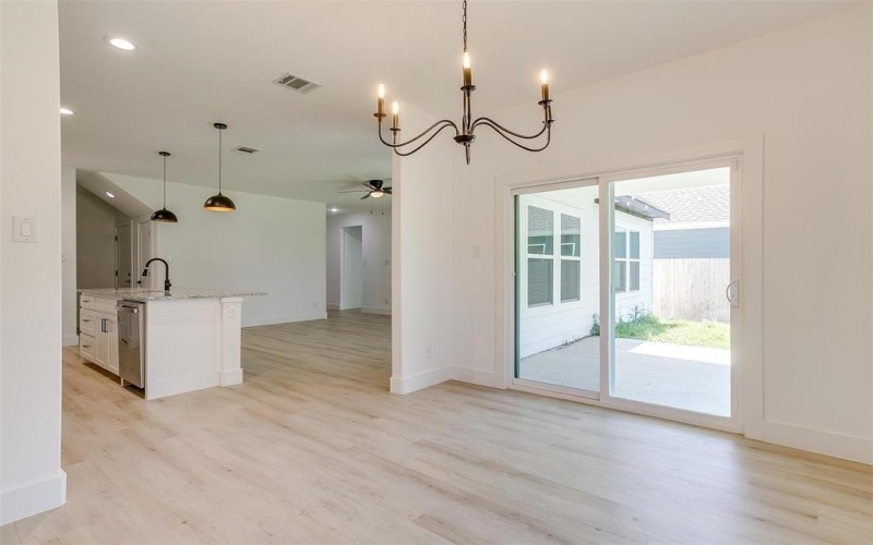 813 Stamps Avenue, Fort Worth, TX 76114, 4 Bedrooms Bedrooms, ,3 BathroomsBathrooms,Residential Lease,For Rent,813 Stamps Avenue,20583712