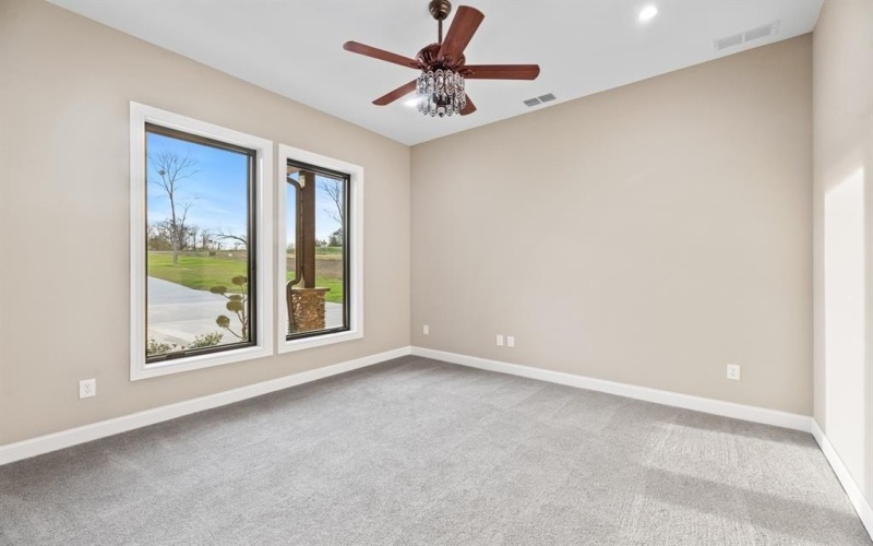 340 Emerald Lane, Corsicana, TX 75109, 6 Bedrooms Bedrooms, ,7 BathroomsBathrooms,Residential,For Sale,340 Emerald Lane,20640355