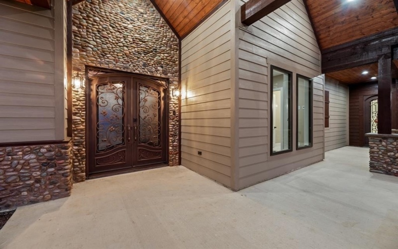 340 Emerald Lane, Corsicana, TX 75109, 6 Bedrooms Bedrooms, ,7 BathroomsBathrooms,Residential,For Sale,340 Emerald Lane,20640355