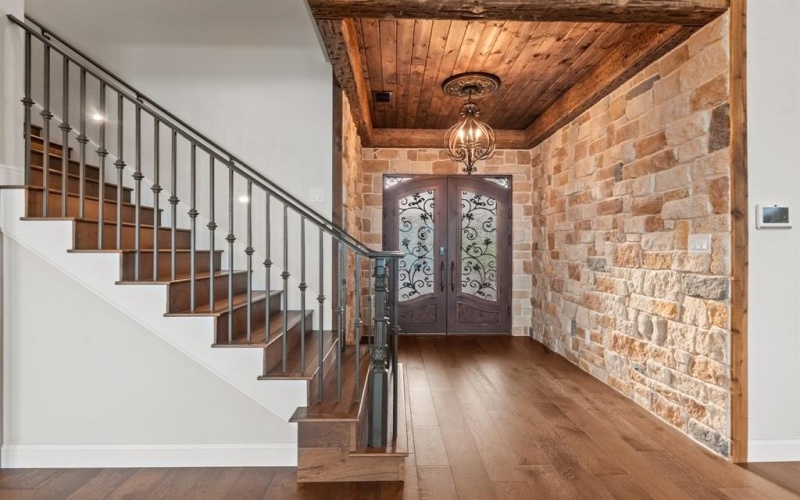 340 Emerald Lane, Corsicana, TX 75109, 6 Bedrooms Bedrooms, ,7 BathroomsBathrooms,Residential,For Sale,340 Emerald Lane,20640355