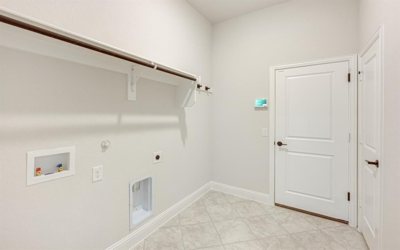 1028 Quincy Drive, Red Oak, TX 75154, 3 Habitaciones Habitaciones , ,2 BañosBaños,Residential,En Venta,1028 Quincy Drive,20584524