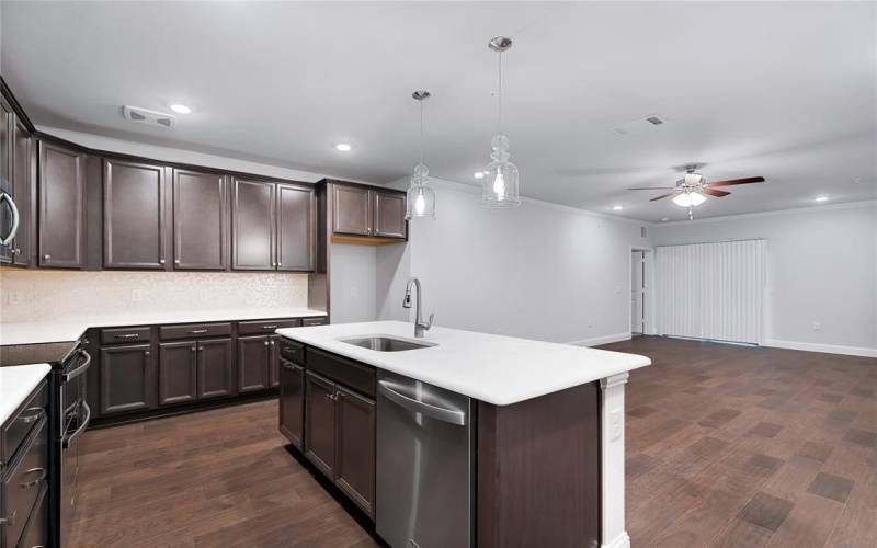 651 N Watters Road #3303, Allen, TX 75013, 2 Habitaciones Habitaciones , ,2 BañosBaños,Residential,En Venta,651 N Watters Road,20641189