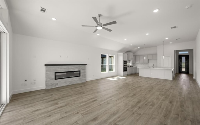 4517 Biddle Street, Midlothian, TX 76065, 4 Bedrooms Bedrooms, ,3 BathroomsBathrooms,Residential,For Sale,4517 Biddle Street,20641417