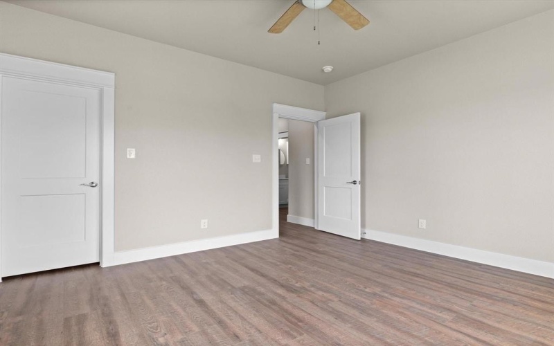 2127 Christine Drive, Granbury, TX 76048, 4 Habitaciones Habitaciones , ,2 BañosBaños,Residential,En Venta,2127 Christine Drive,20586893