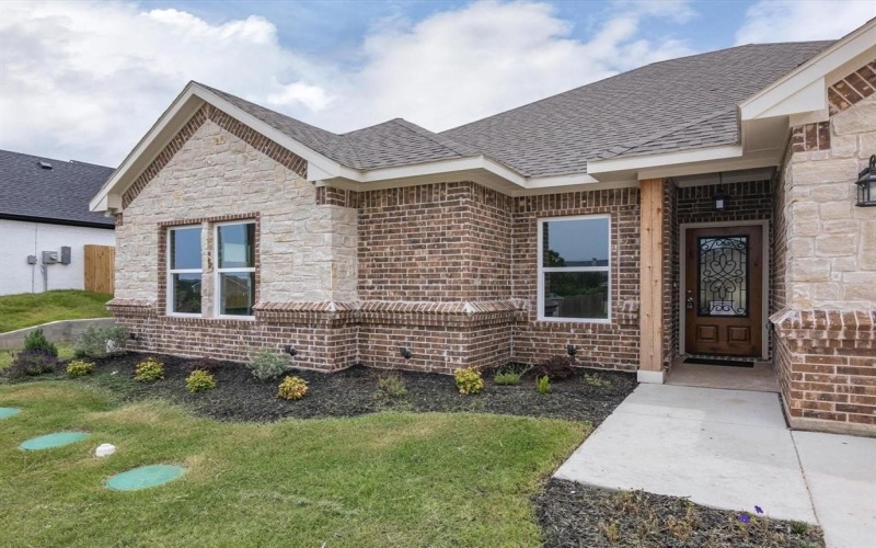 2127 Christine Drive, Granbury, TX 76048, 4 Habitaciones Habitaciones , ,2 BañosBaños,Residential,En Venta,2127 Christine Drive,20586893