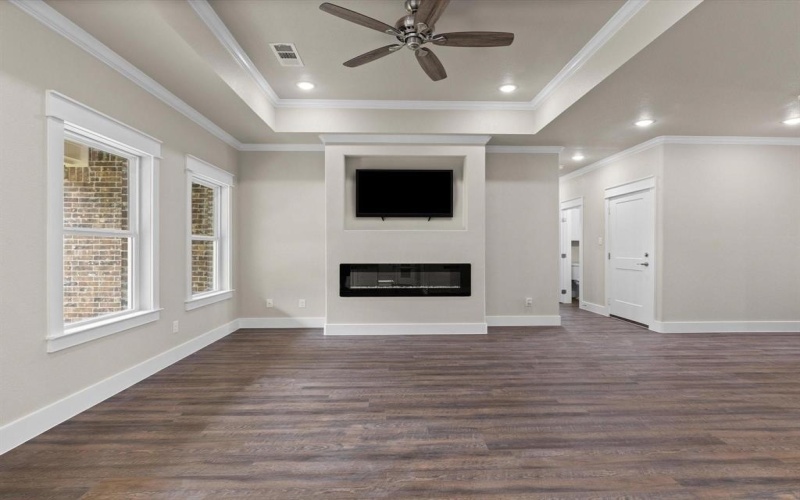 2127 Christine Drive, Granbury, TX 76048, 4 Habitaciones Habitaciones , ,2 BañosBaños,Residential,En Venta,2127 Christine Drive,20586893
