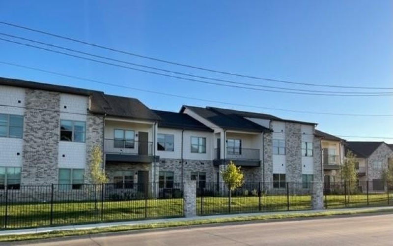 15 Northgate #25-B, Waxahachie, TX 75165, 2 Bedrooms Bedrooms, ,2 BathroomsBathrooms,Residential Lease,For Rent,15 Northgate,20643620