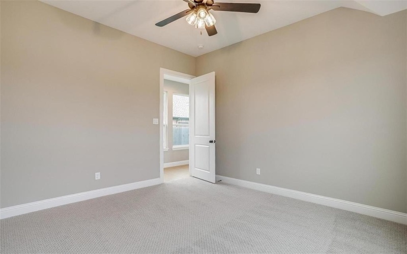2316 Builder Road, Crowley, TX 76036, 3 Bedrooms Bedrooms, ,2 BathroomsBathrooms,Residential,For Sale,2316 Builder Road,20589090